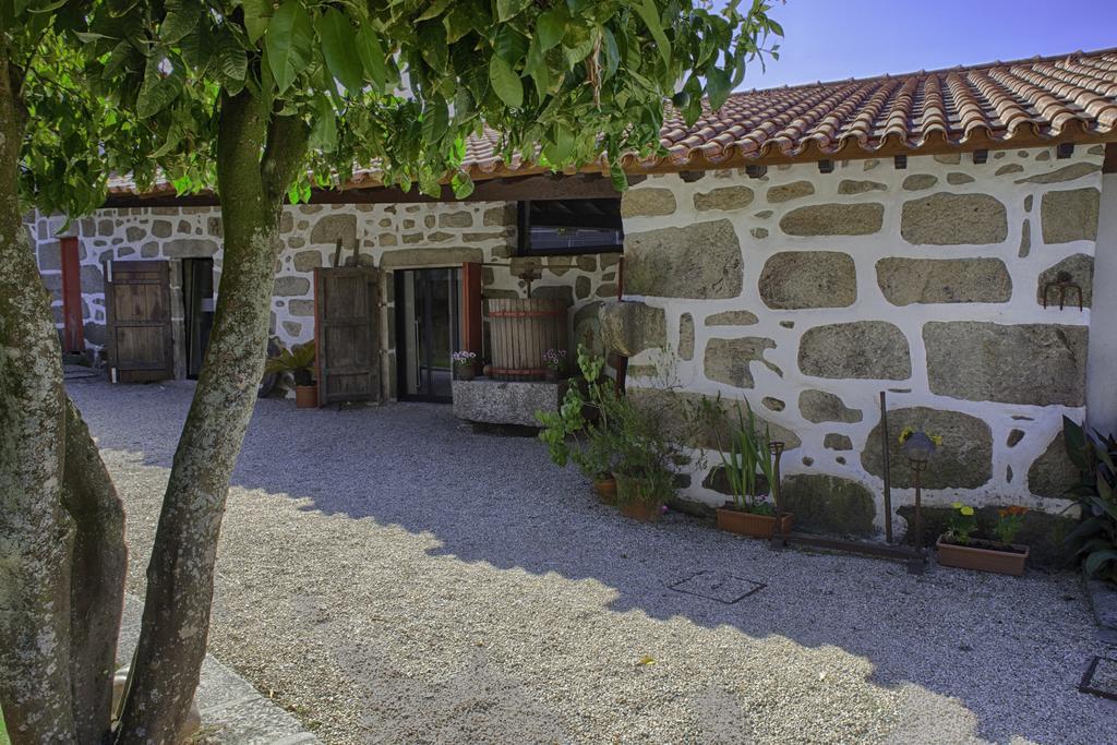 1720 Quinta Da Cancela - Winery & Farmhouse Guimarães Extérieur photo