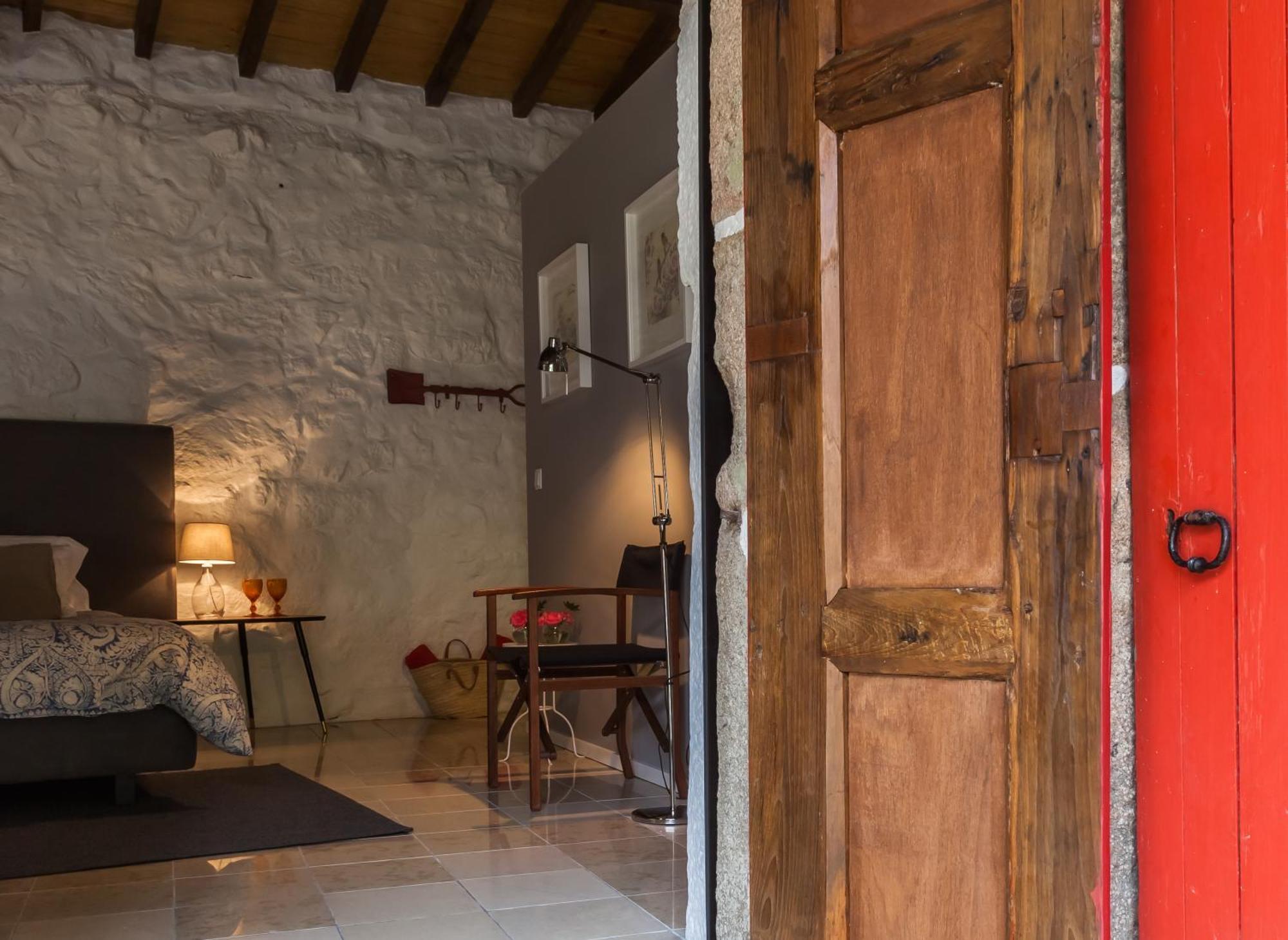 1720 Quinta Da Cancela - Winery & Farmhouse Guimarães Extérieur photo